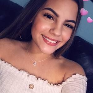 Meet your Posher, Daniela